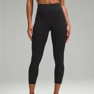 Wunder Train High-Rise Crop 23" In Black